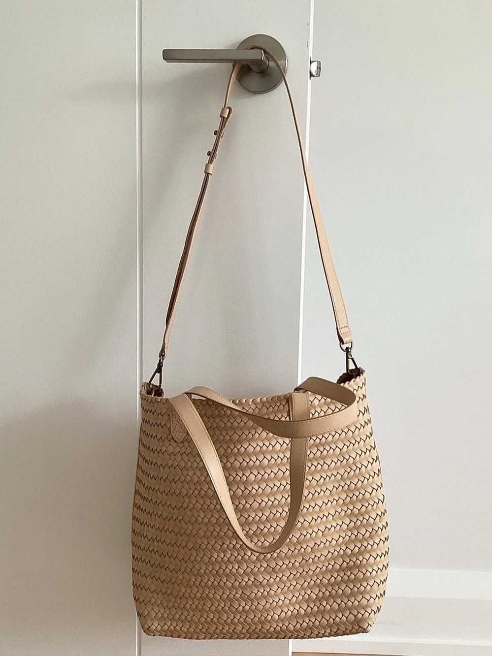 NWOT Madewell Beige Leather Woven Tote Bag